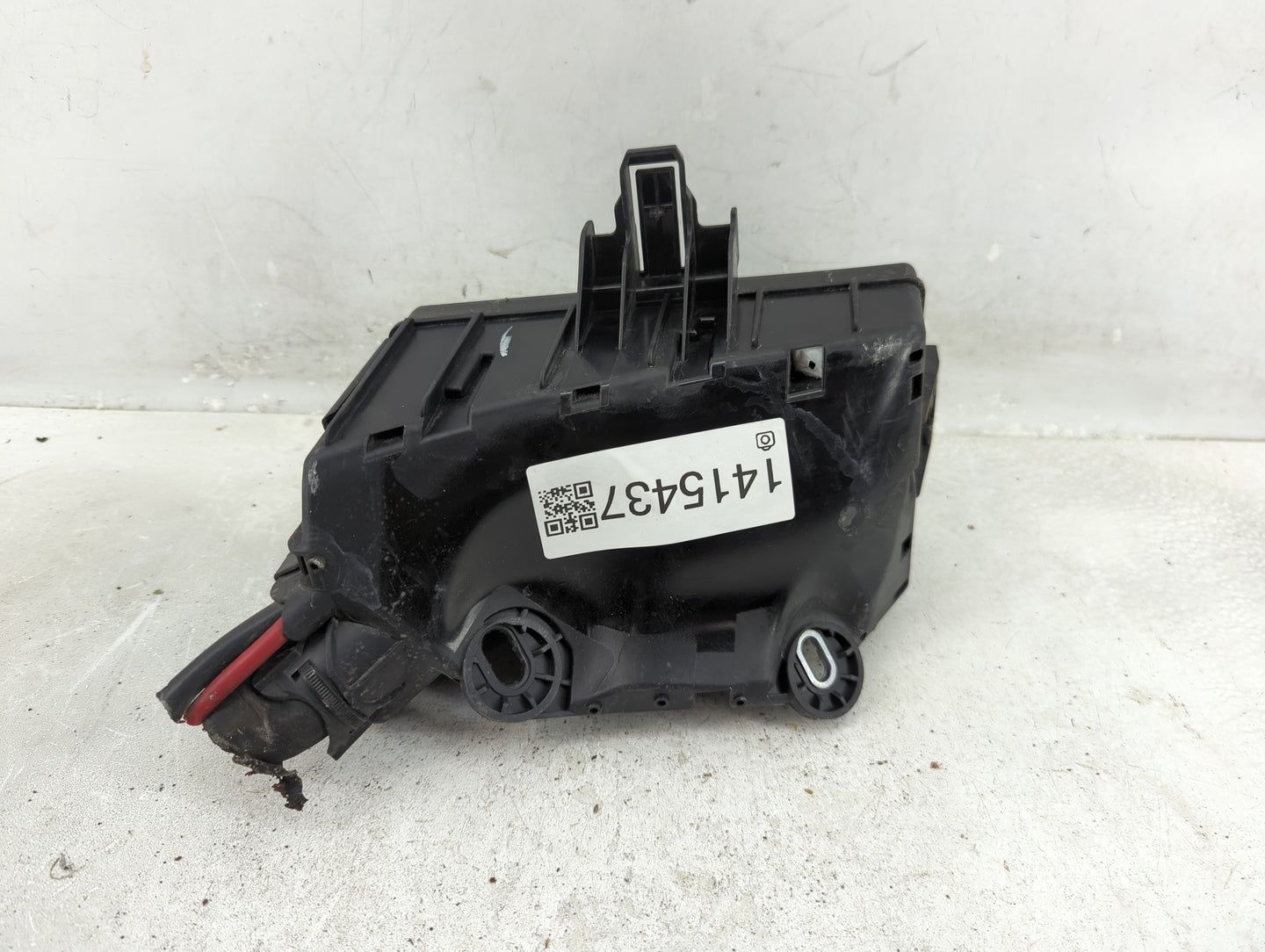 2015-2017 Volkswagen Golf Fusebox Fuse Box Panel Relay Module Fits Fits 2015 2016 2017 OEM Used Auto Parts - Oemusedautopart