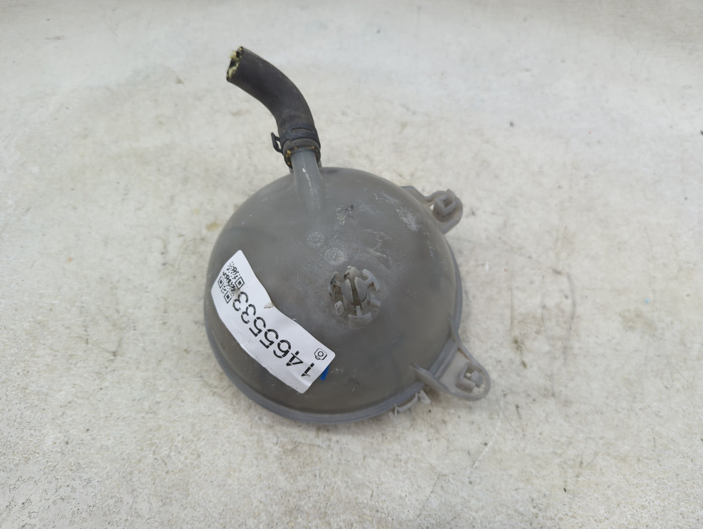 2015 Volkswagen Golf Radiator Coolant Overflow Expansion Tank Bottle 1465533 - Oemusedautoparts1.com