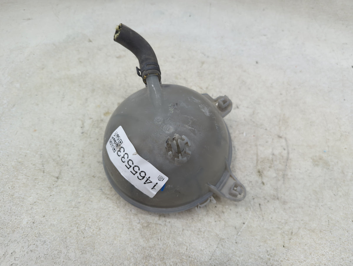 2015 Volkswagen Golf Radiator Coolant Overflow Expansion Tank Bottle 1465533 - Oemusedautoparts1.com