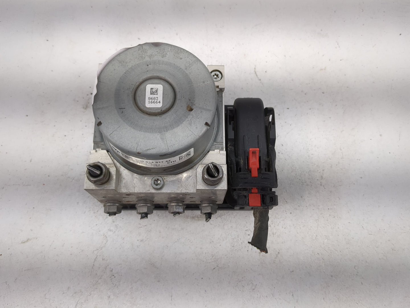 2015-2016 Volkswagen Golf ABS Pump Control Module Replacement P/N:5Q0614517AF 10.0220-0776.4 Fits Fits 2015 2016 2017 OEM Us