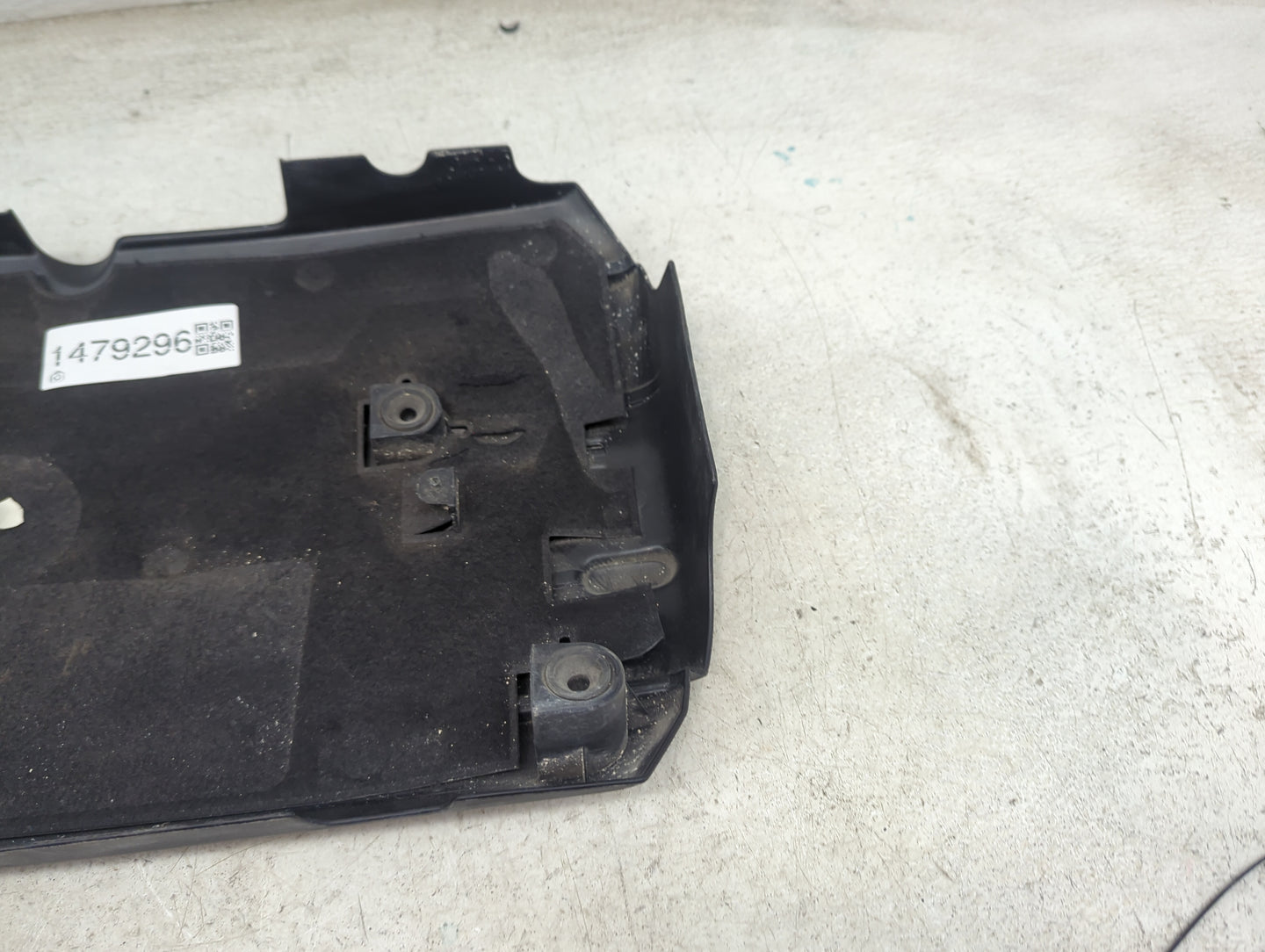 2017 Volkswagen Golf Engine Cover 1479296 - Oemusedautoparts1.com
