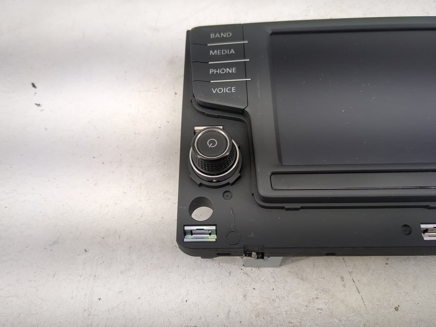 2016-2017 Volkswagen Golf Information Display Screen 1483556 - Oemusedautoparts1.com