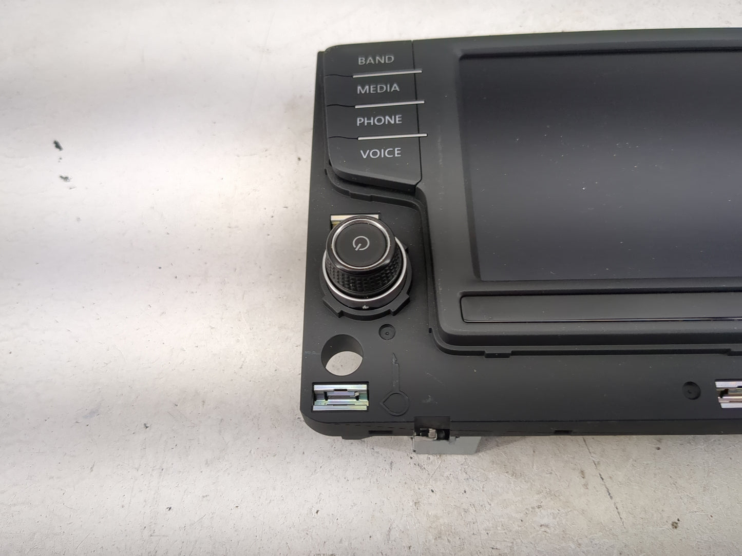 2016-2017 Volkswagen Golf Information Display Screen 1483556 - Oemusedautoparts1.com