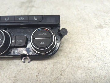 2017 Volkswagen Golf Climate Control Module Temperature AC/Heater Replacement P/N:5HB012499-11 5GM907044C Fits OEM Used Auto Parts