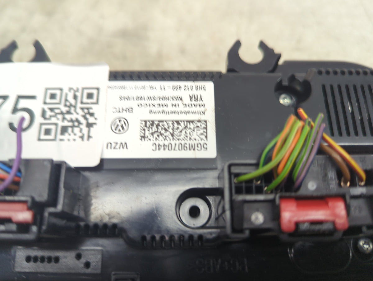 2017 Volkswagen Golf Climate Control Module Temperature AC/Heater Replacement P/N:5HB012499-11 5GM907044C Fits OEM Used Auto