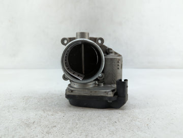2013-2019 Volkswagen Golf Throttle Body P/N:06F 133 062 G 06F 133 062 Q Fits OEM Used Auto Parts - Oemusedautoparts1.com