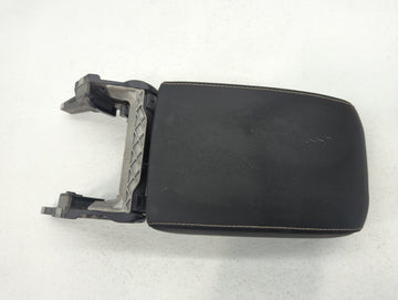 2017 Volkswagen Golf Center Console Armrest Cover Lid - Oemusedautoparts1.com