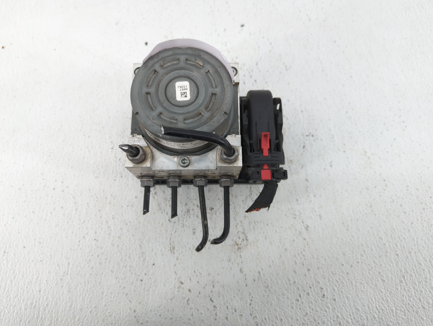 2015-2016 Volkswagen Golf ABS Pump Control Module Replacement P/N:3Q0 614 517 T 5Q0 614 517 P Fits Fits 2015 2016 2017 OEM U