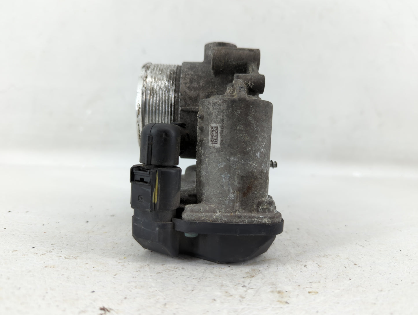 2013-2019 Volkswagen Golf Throttle Body P/N:06F 133 062 T Fits OEM Used Auto Parts - Oemusedautoparts1.com