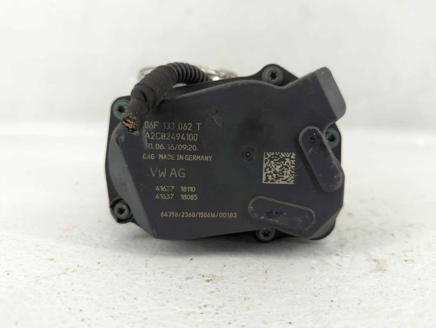 2013-2019 Volkswagen Golf Throttle Body P/N:06F 133 062 T Fits OEM Used Auto Parts - Oemusedautoparts1.com