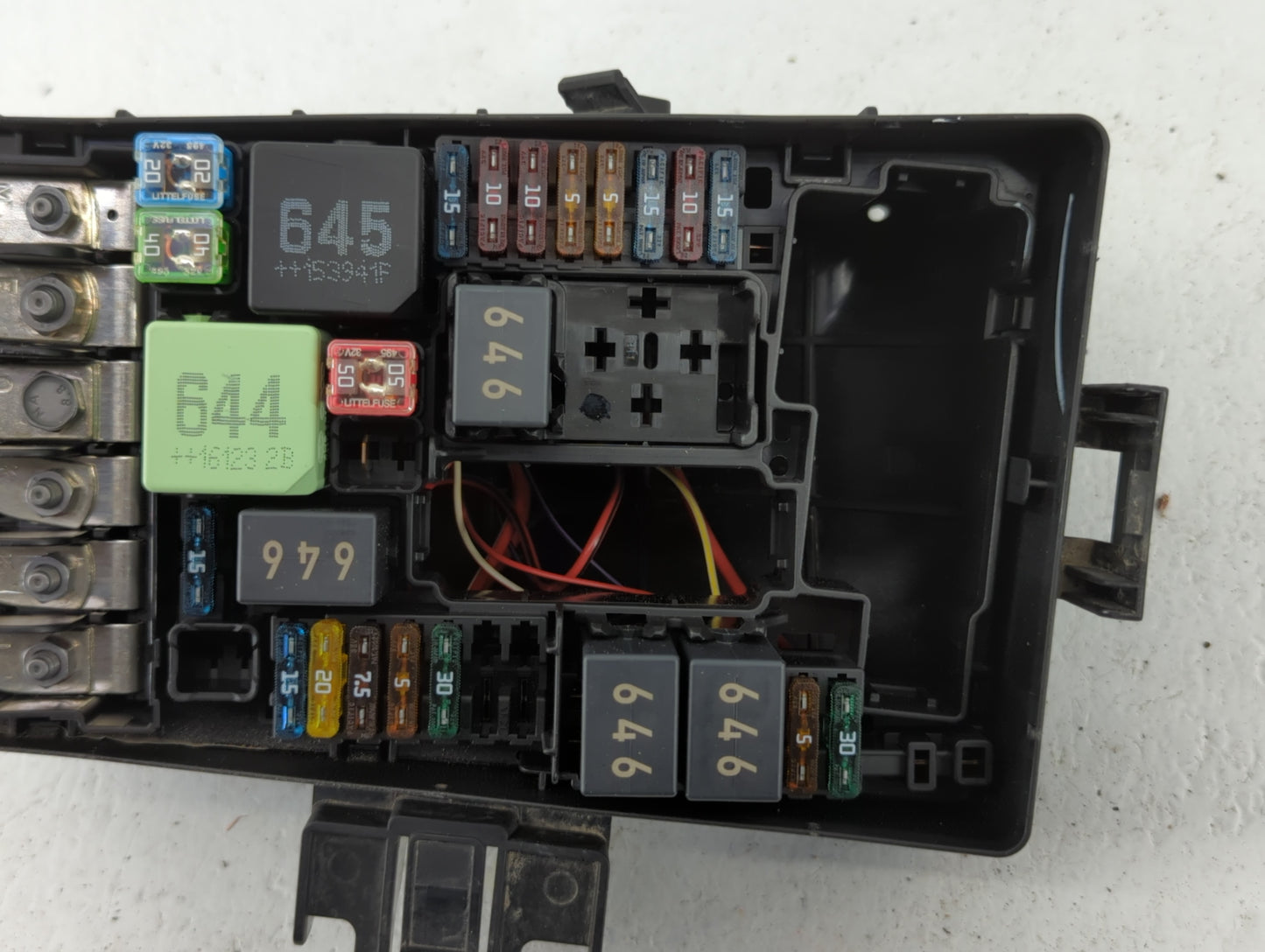2015-2017 Volkswagen Golf Fusebox Fuse Box Panel Relay Module P/N:5Q0.907.361.D PA6-GB20 GF10 Fits Fits 2015 2016 2017 OEM U