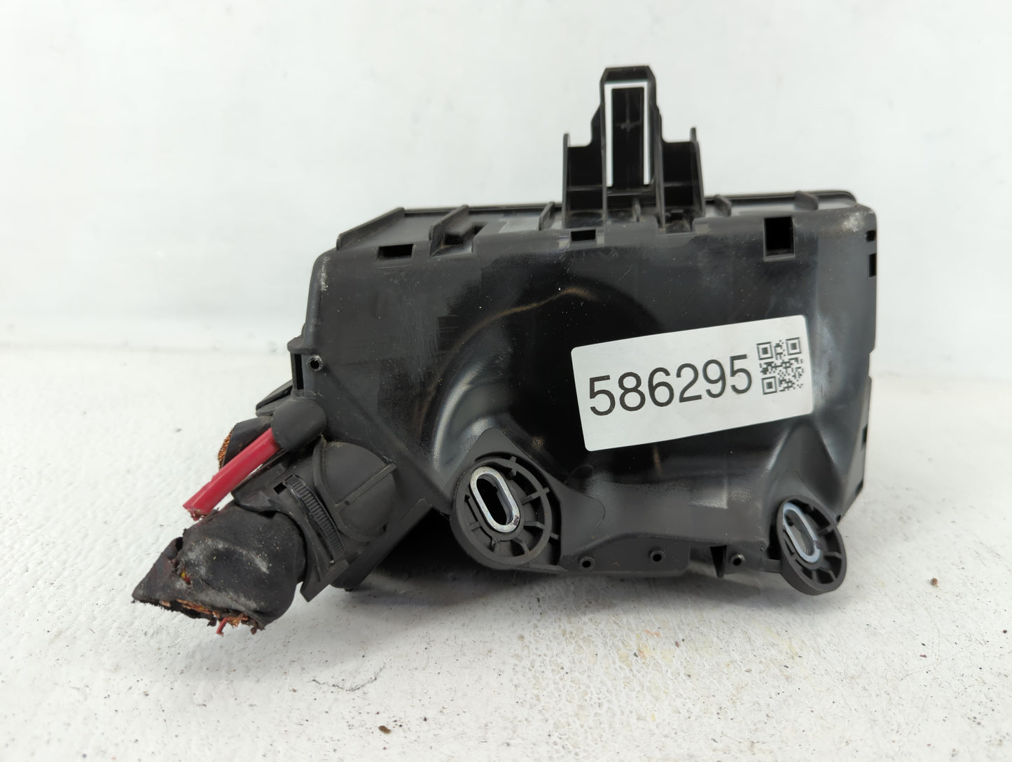 2015-2017 Volkswagen Golf Fusebox Fuse Box Panel Relay Module P/N:5Q0.907.361.D PA6-GB20 GF10 Fits Fits 2015 2016 2017 OEM U