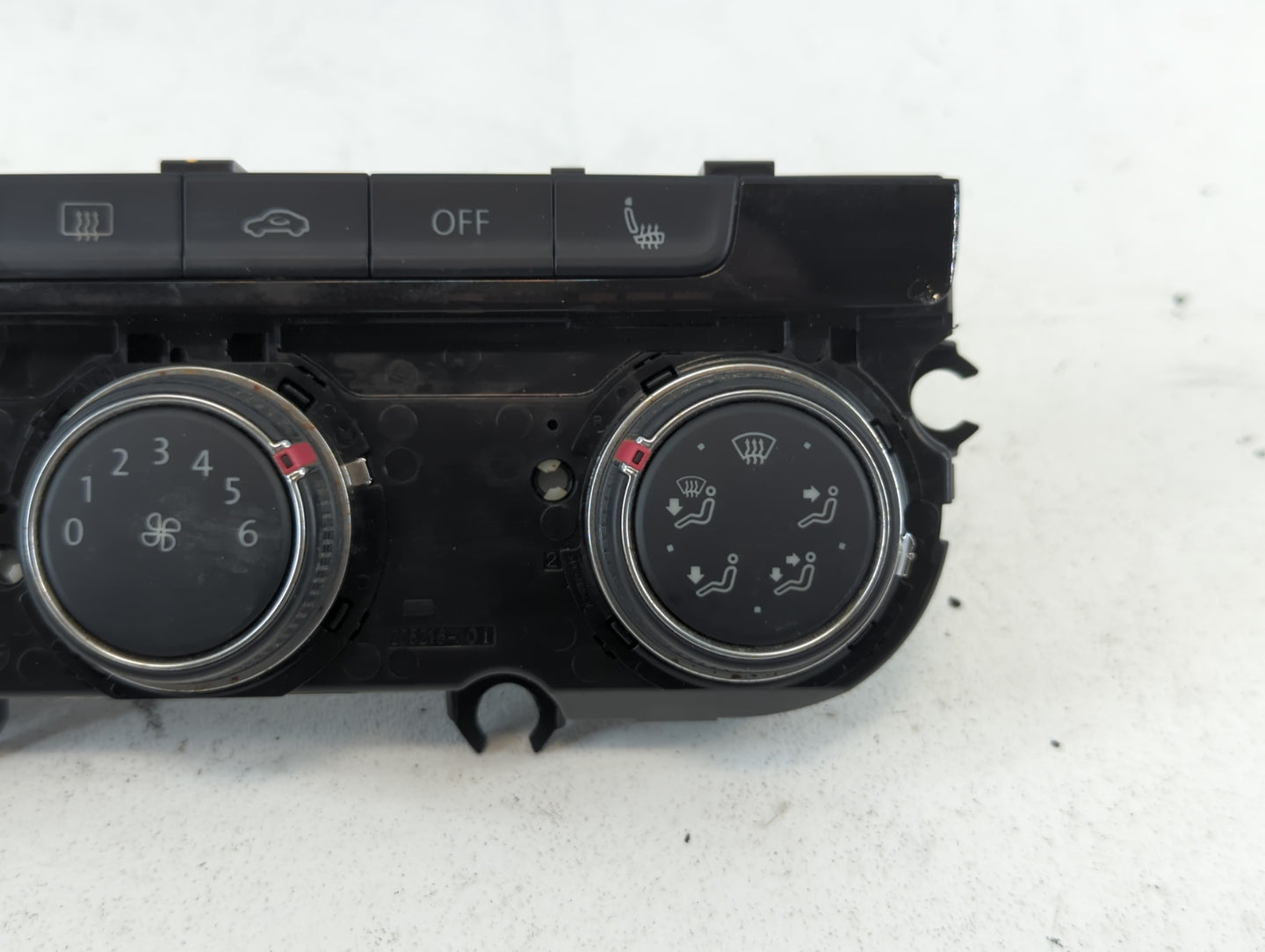 2017 Volkswagen Golf Climate Control Module Temperature AC/Heater Replacement P/N:5GM907426E Fits OEM Used Auto Parts - Oemu