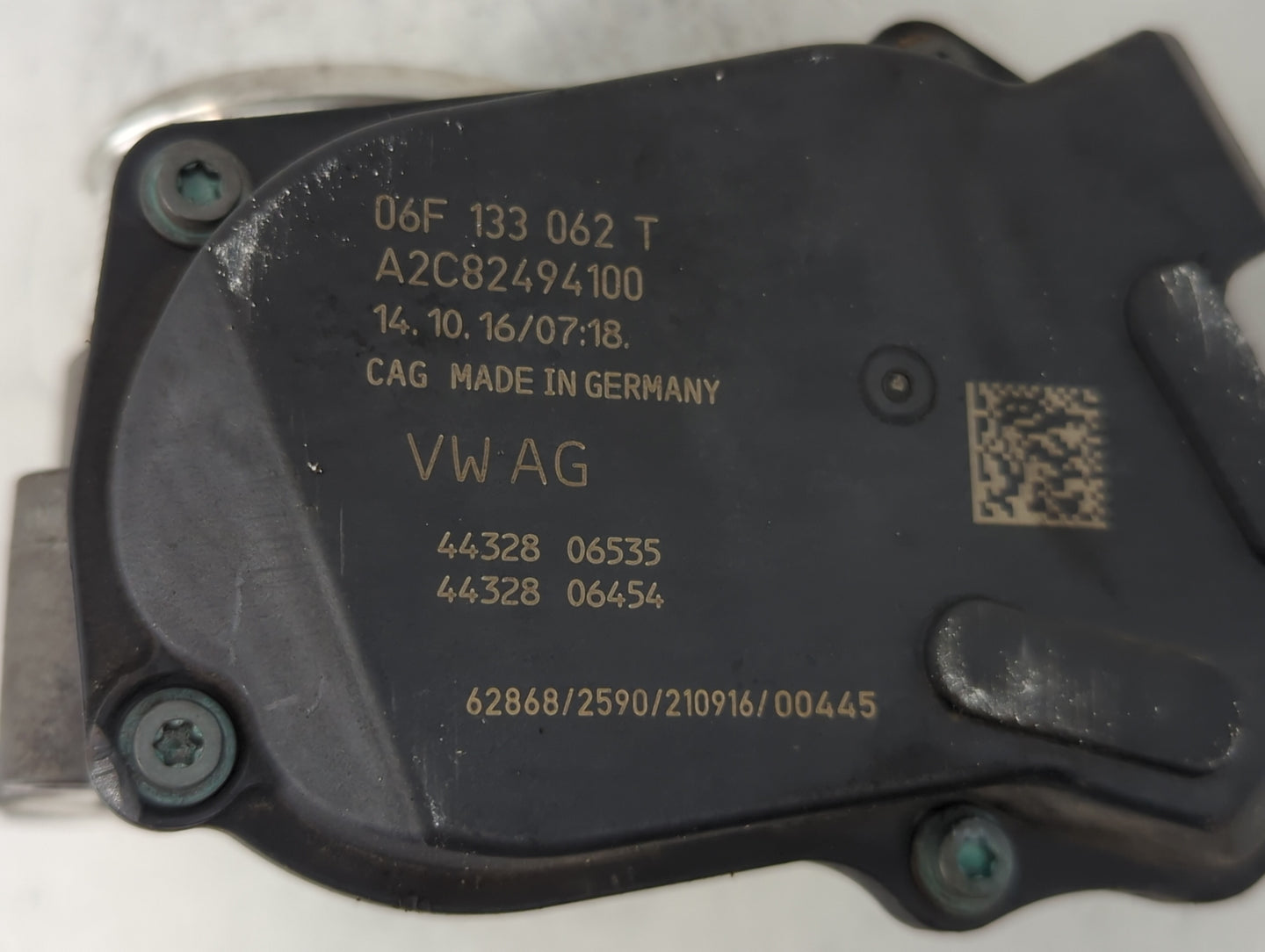 2013-2019 Volkswagen Golf Throttle Body P/N:A2C82494100 06F 133 062 T Fits OEM Used Auto Parts - Oemusedautoparts1.com