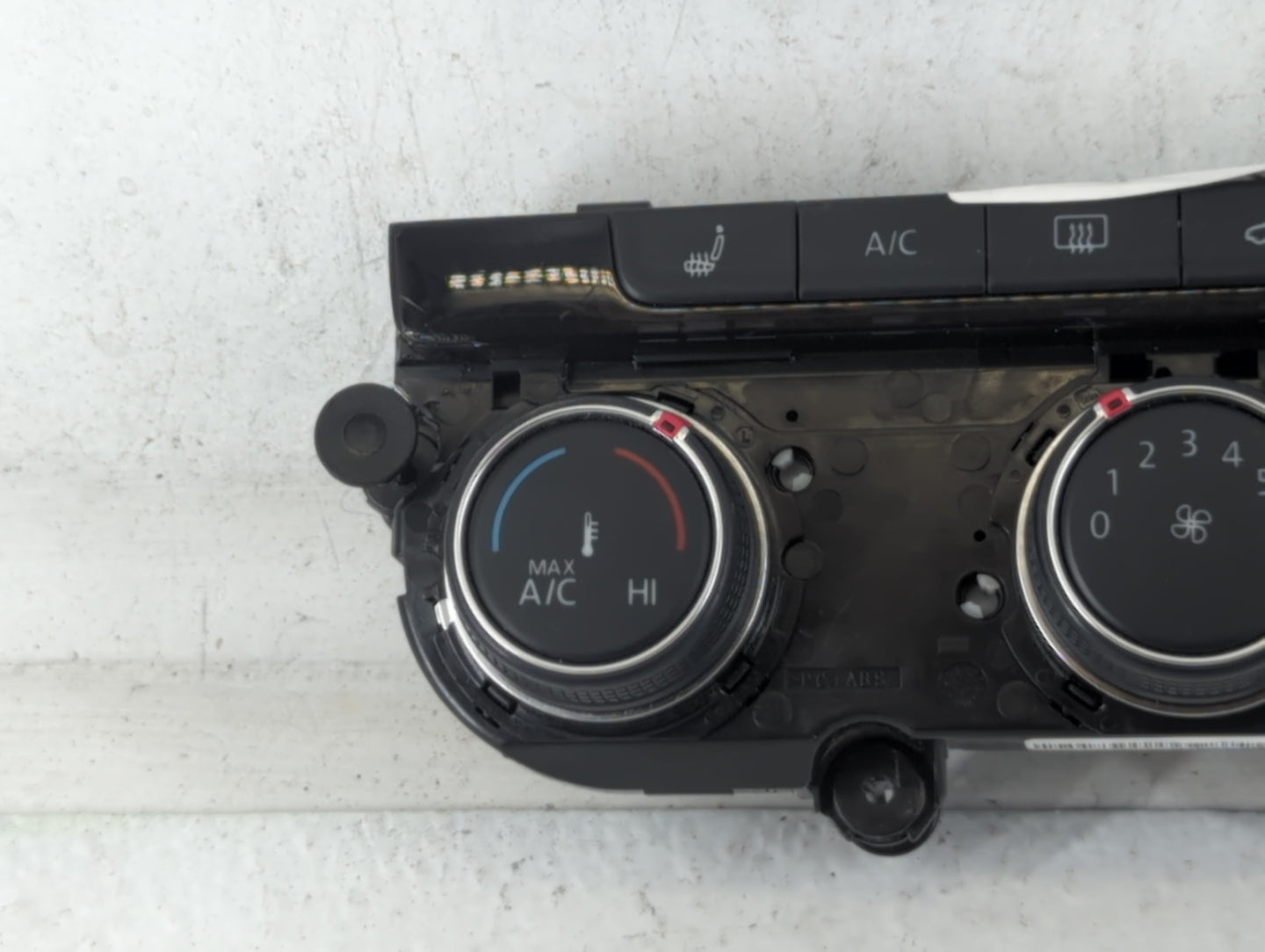2017 Volkswagen Golf Climate Control Module Temperature AC/Heater Replacement P/N:5GM907426E Fits OEM Used Auto Parts - Oemu