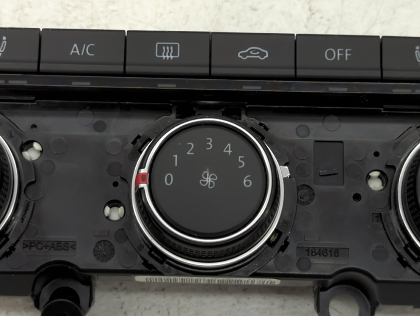 2017 Volkswagen Golf Climate Control Module Temperature AC/Heater Replacement P/N:5GM 907 426 C GHB 012515-05 Fits OEM Used 