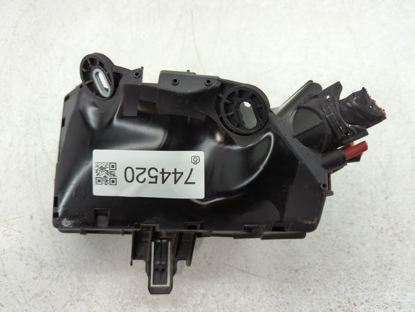 2015-2019 Volkswagen Golf Fusebox Fuse Box Panel Relay Module P/N:5Q0 907 361 D Fits Fits 2015 2016 2017 2018 2019 2020 2021