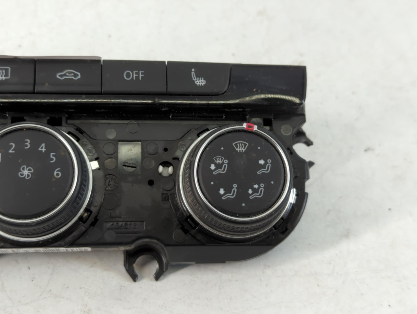 2017 Volkswagen Golf Climate Control Module Temperature AC/Heater Replacement P/N:5GM907426E Fits OEM Used Auto Parts - Oemu