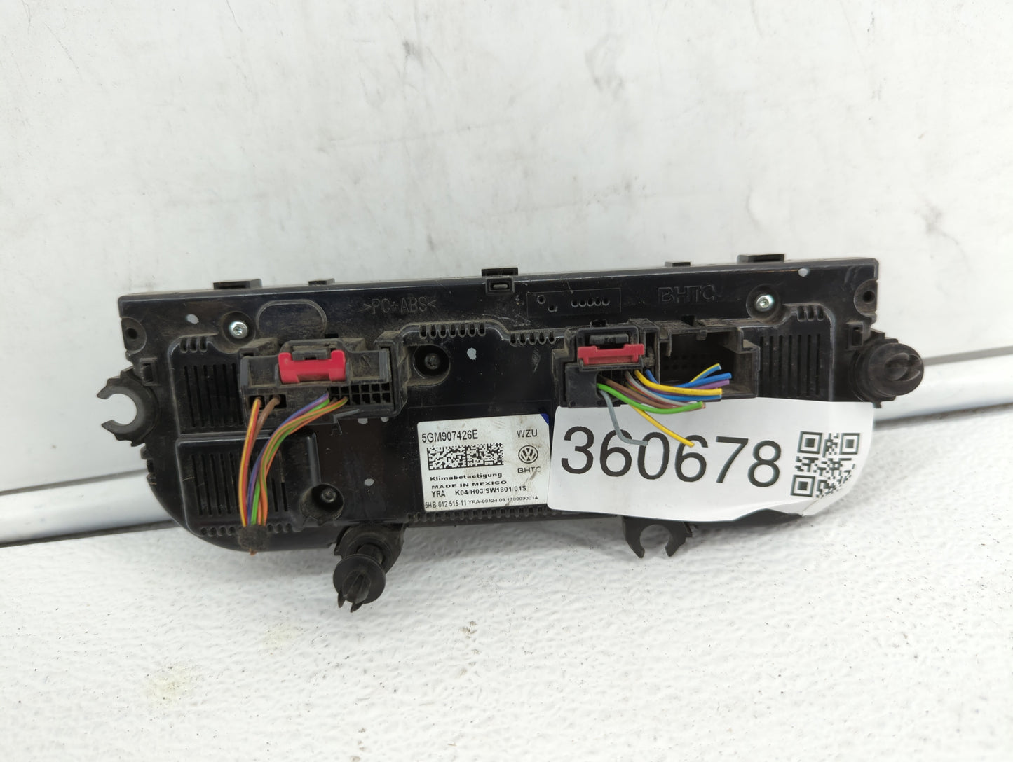 2017 Volkswagen Golf Climate Control Module Temperature AC/Heater Replacement P/N:5GM907426E 5GM907426 Fits OEM Used Auto Pa
