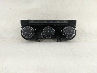 compare product 2017 Volkswagen Golf Gti Climate Control Module Temperature AC/Heater Replacement P/N:5GM907426E 5HB012515-11 Fits OEM Used Auto Parts