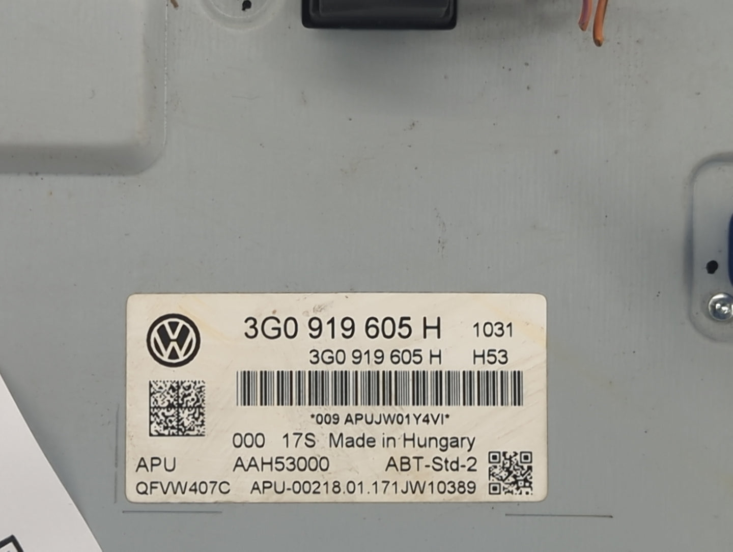 2017 Volkswagen Golf Gti Information Display Screen - Oemusedautoparts1.com