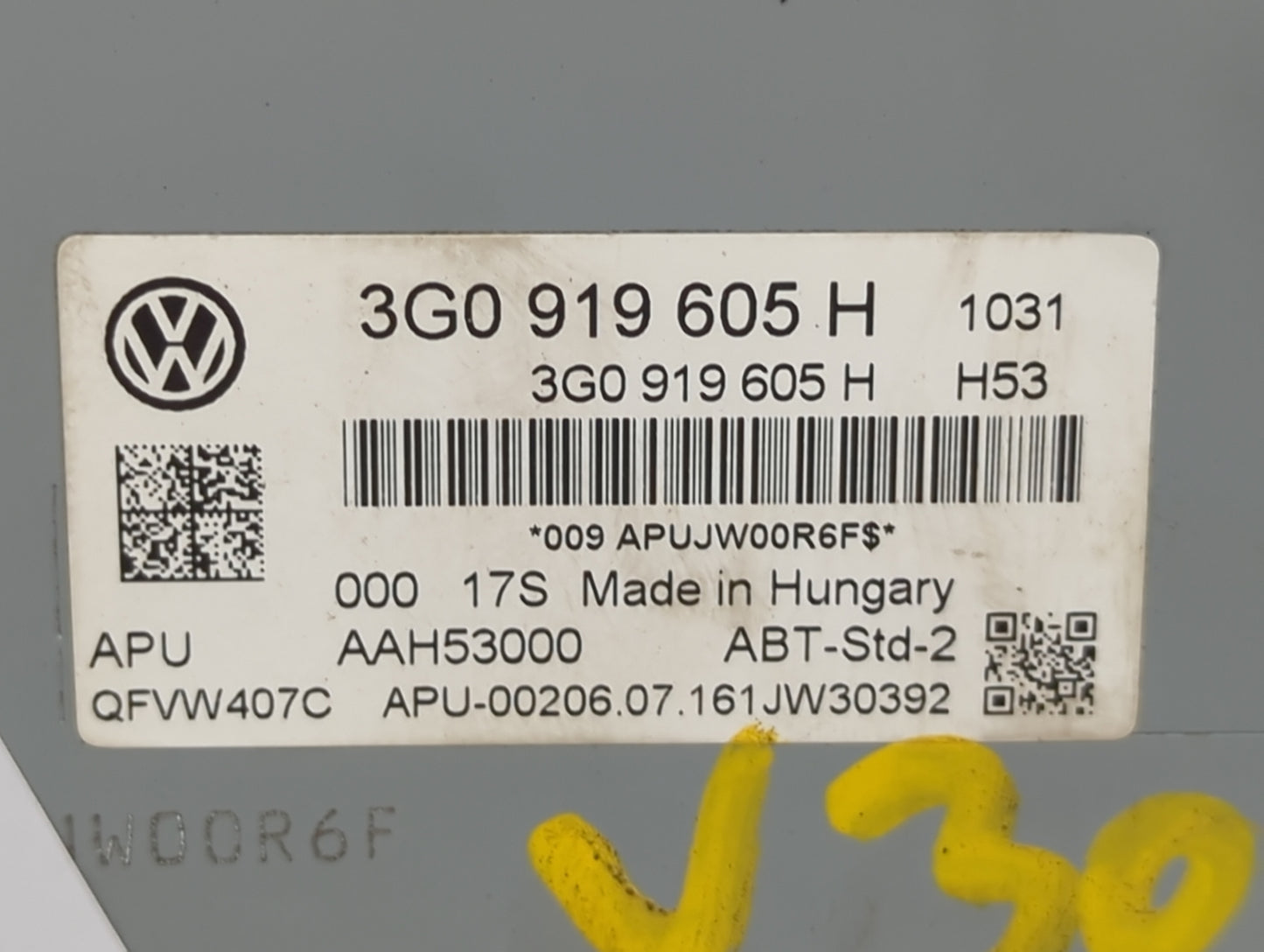 2017 Volkswagen Golf Gti Information Display Screen - Oemusedautoparts1.com