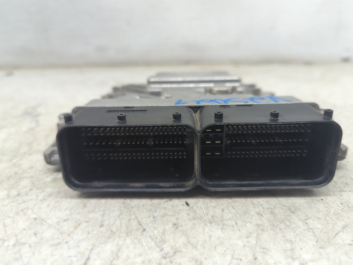 2017 Volkswagen Golf Gti PCM Engine Control Computer ECU ECM PCU OEM P/N:06K907425B A2C82562000AABI01 Fits Fits 2015 2016 OE