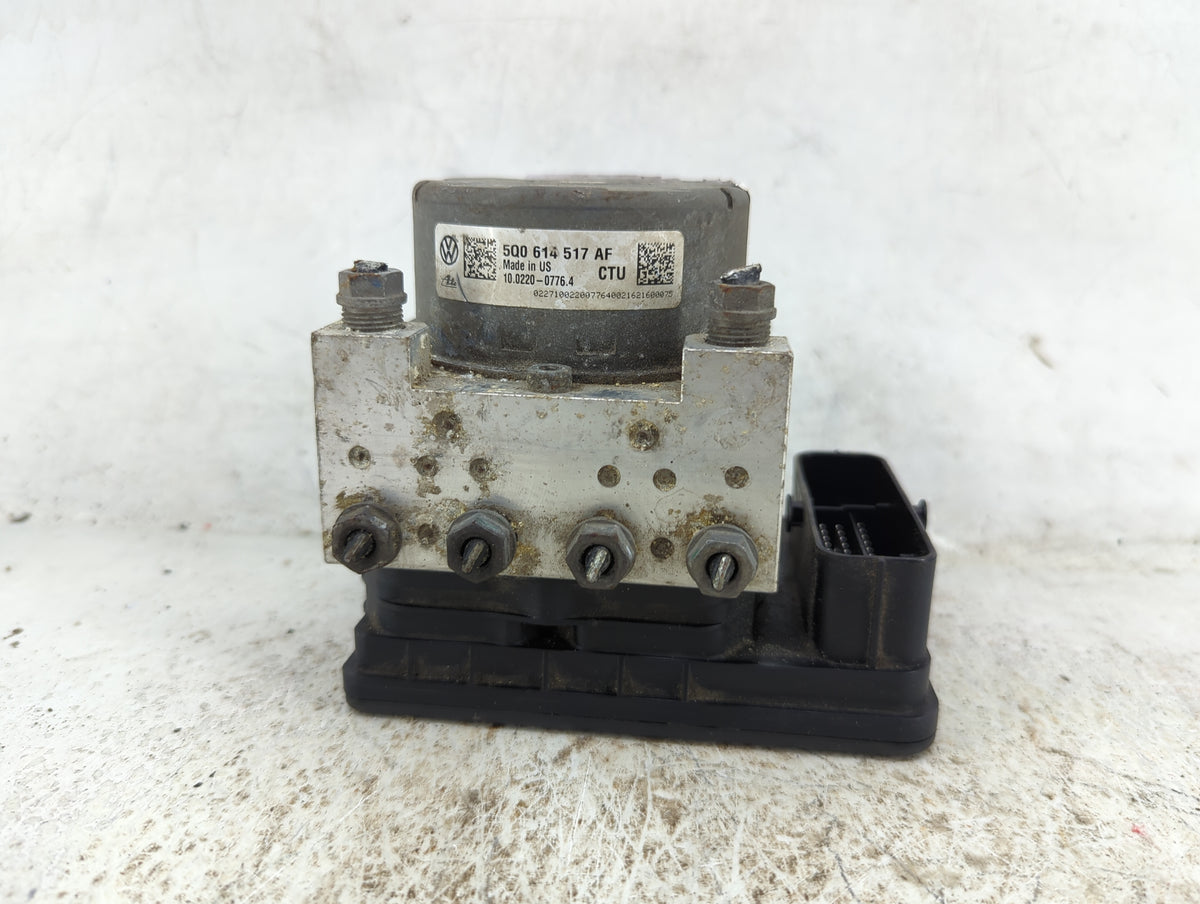 2017 Volkswagen Golf Gti Anti-Lock Brake ABS Pump Module Actuator OEM P/N:5Q0614517AF 10.0220-0776.4 Fits Fits 2015 2016 OEM
