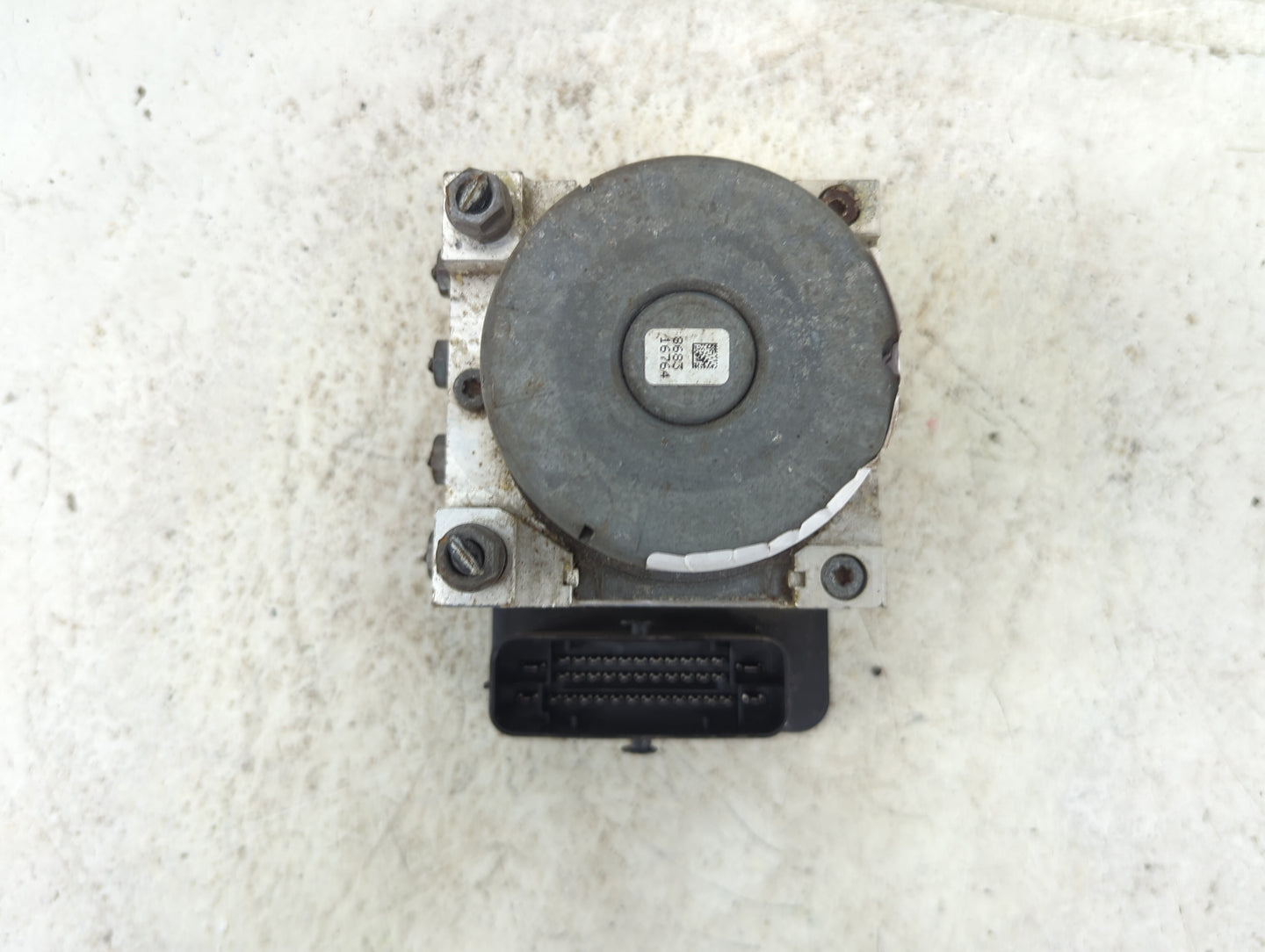 2017 Volkswagen Golf Gti ABS Pump Control Module Replacement P/N:5Q0614517AF 10.0220-0776.4, 10.0916-0023 Fits Fits 2015 201