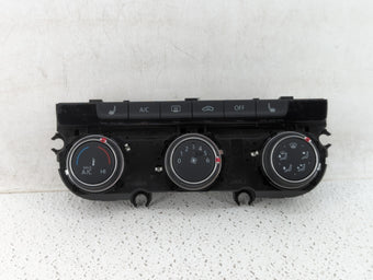 compare product 2017 Volkswagen Golf Sportwagen Climate Control Module Temperature AC/Heater Replacement P/N:5HB 012515-05 5GM907426E Fits OEM Used Auto Parts