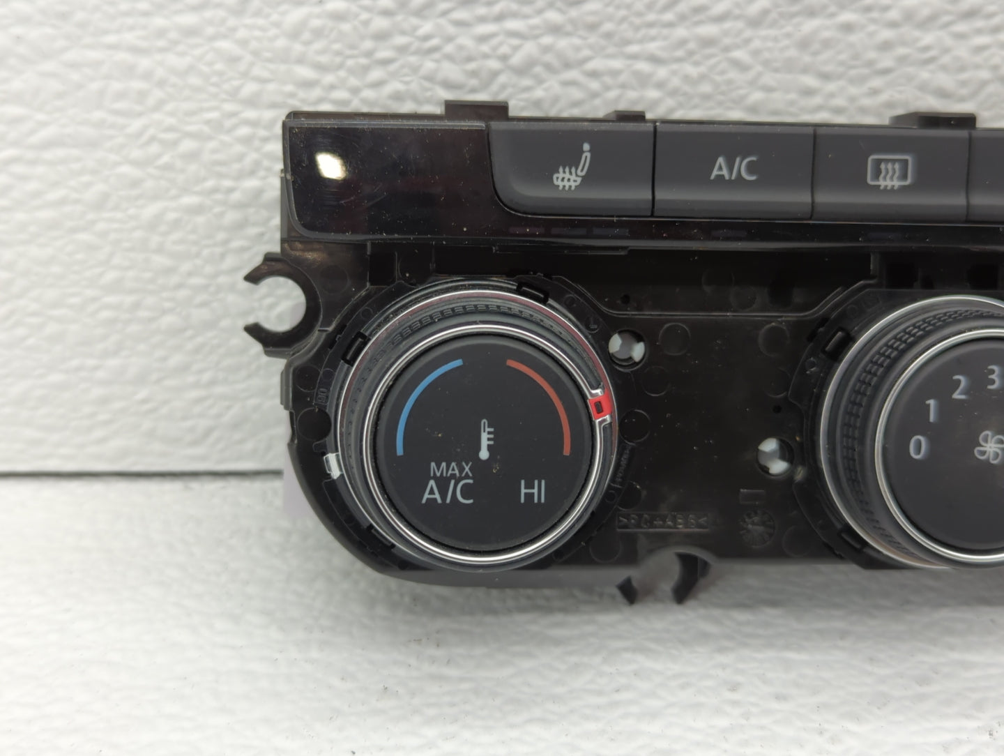 2017 Volkswagen Golf Sportwagen Climate Control Module Temperature AC/Heater Replacement P/N:5HB 012515-05 5GM907426E Fits O