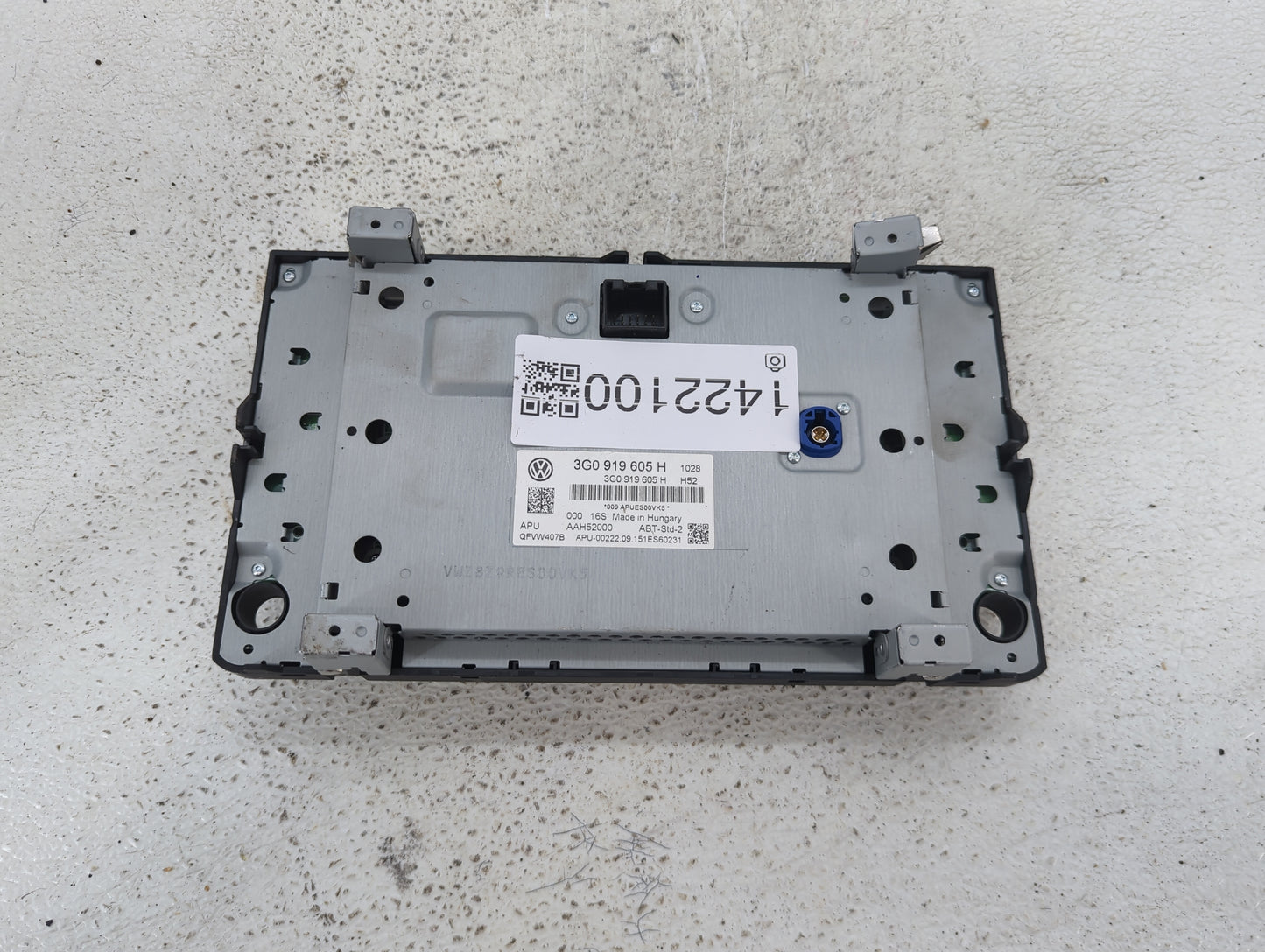 2016-2017 Volkswagen Gti Information Display Screen - Oemusedautoparts1.com