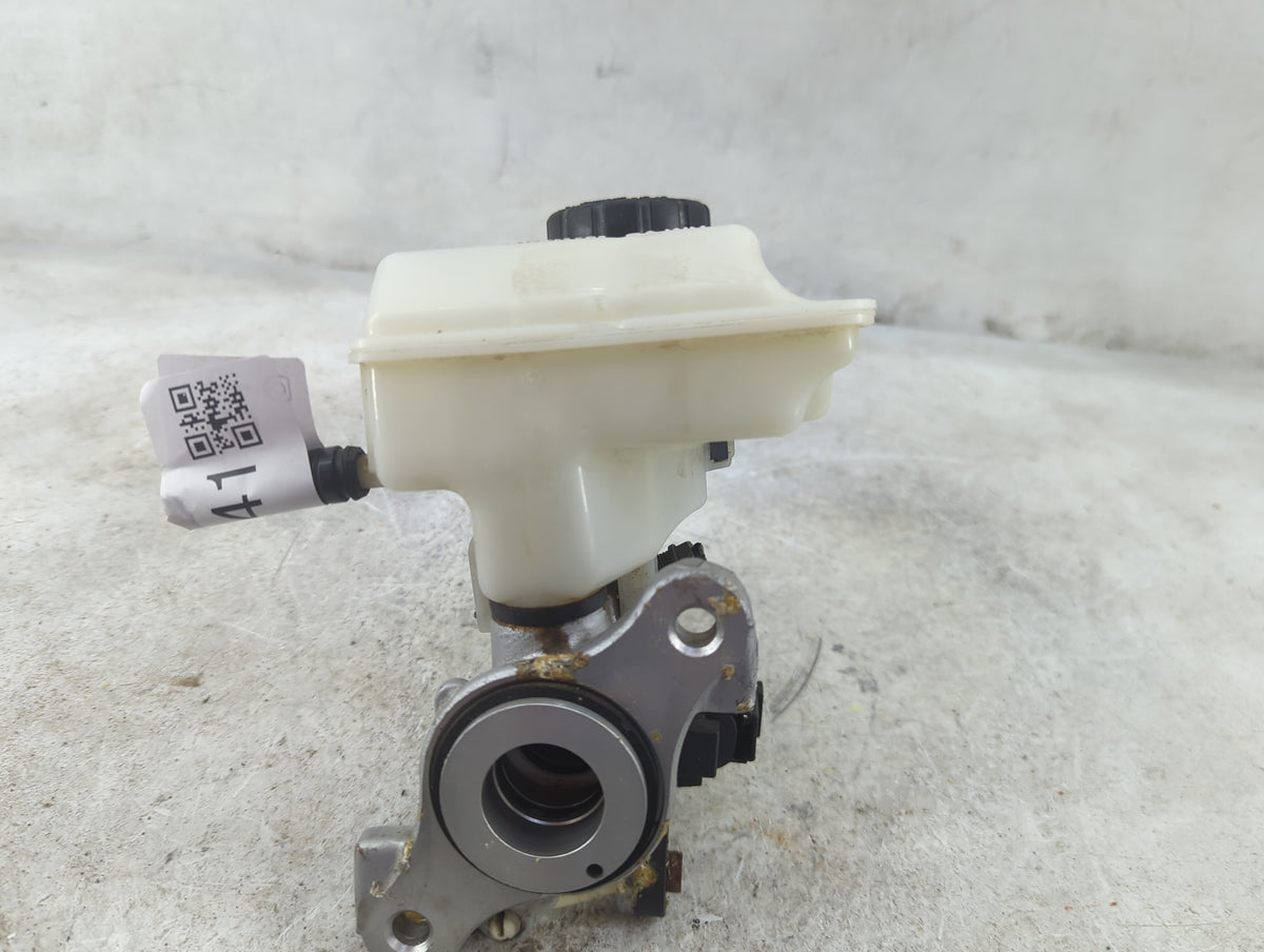 2015-2019 Volkswagen Gti Brake Master Cylinder 1515641 - Oemusedautoparts1.com