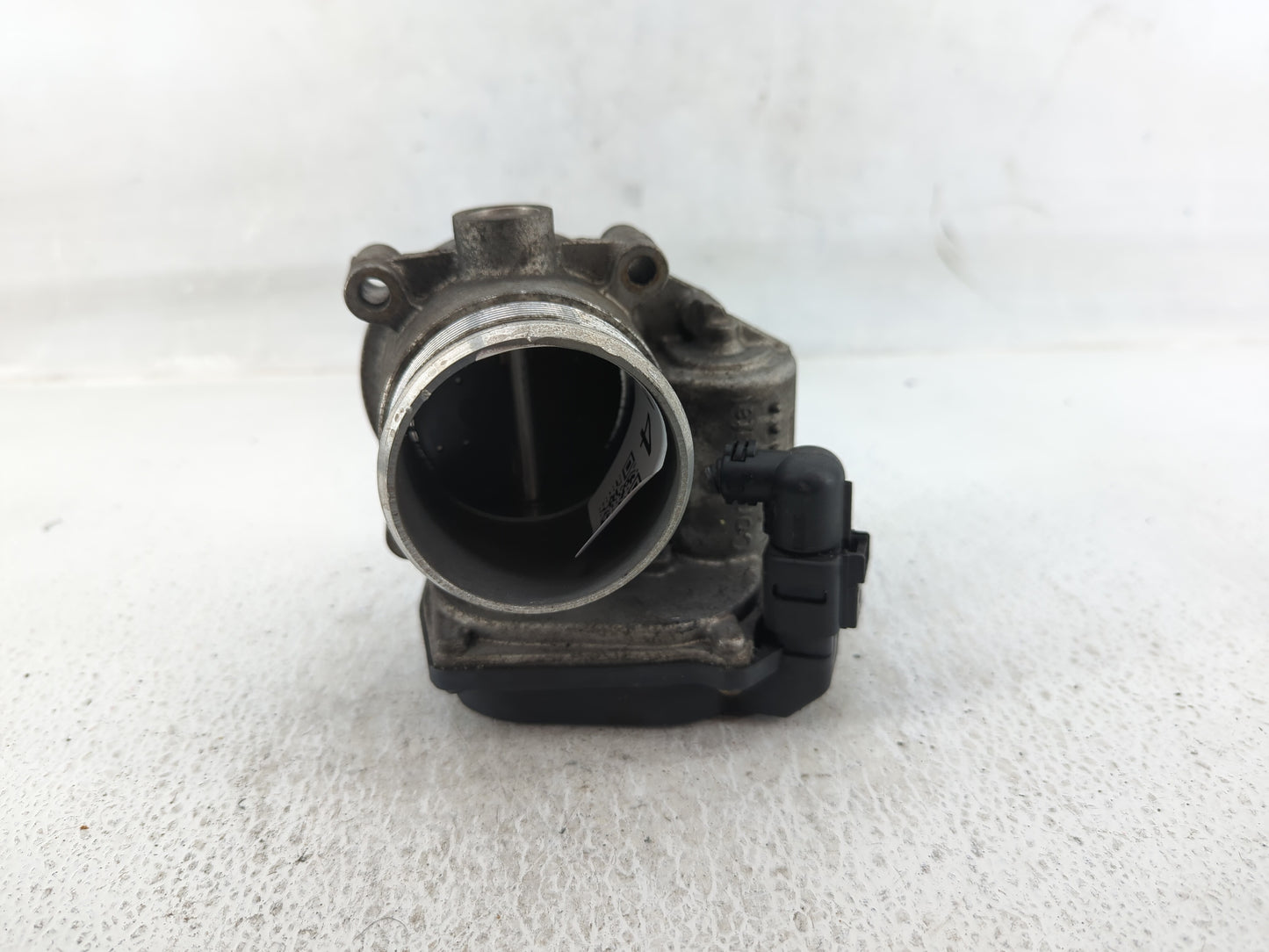 2006-2019 Volkswagen Gti Throttle Body P/N:06F 133 062 T Fits OEM Used Auto Parts - Oemusedautoparts1.com