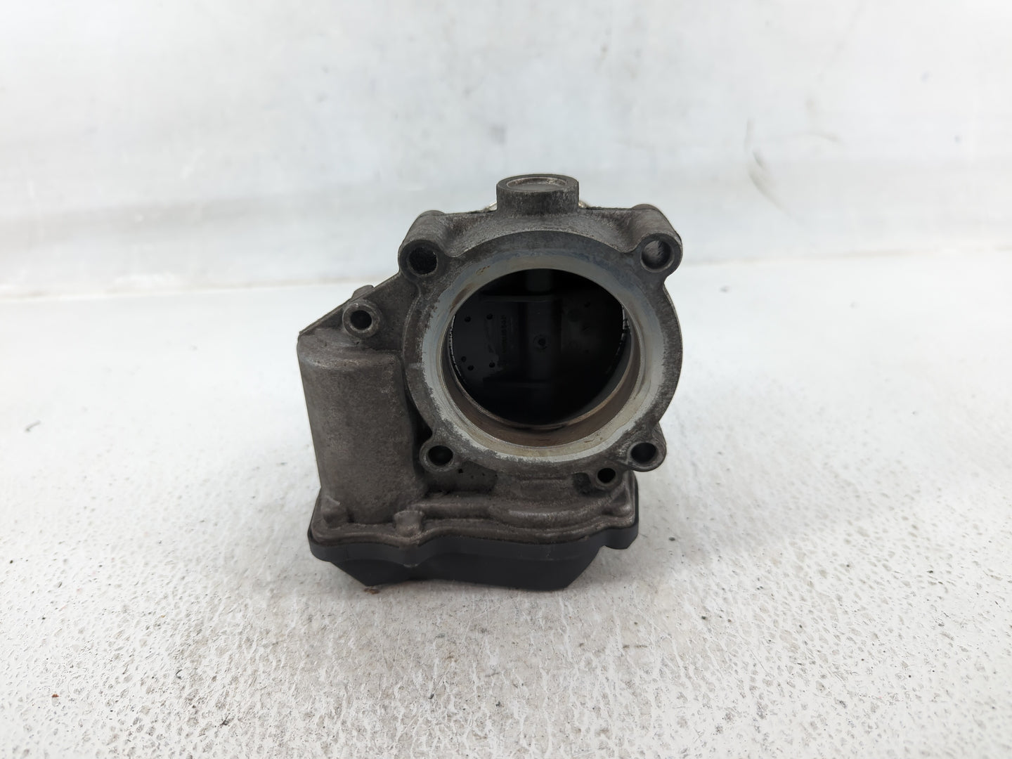2006-2019 Volkswagen Gti Throttle Body P/N:06F 133 062 T Fits OEM Used Auto Parts - Oemusedautoparts1.com