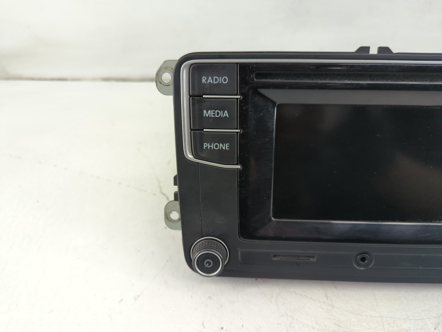 2017 Volkswagen Jetta Radio AM FM Cd Player Receiver Replacement P/N:561 035 150 A Fits OEM Used Auto Parts - Oemusedautopar