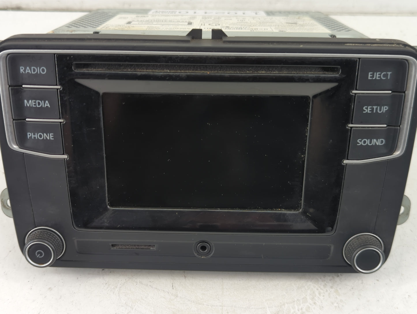2017 Volkswagen Jetta Radio AM FM Cd Player Receiver Replacement P/N:561 035 150 A Fits OEM Used Auto Parts - Oemusedautopar