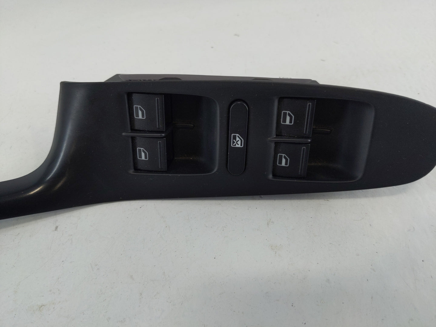 2005-2018 Volkswagen Jetta Master Power Window Switch Replacement Driver Side Left P/N:1K4 959 857 C Fits OEM Used Auto Part