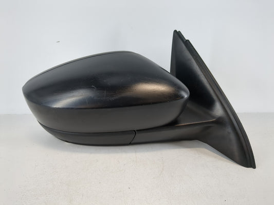 2017-2018 Volkswagen Jetta Passenger Side View Mirror - Right Door Mirror OEM Used - Oemusedautoparts1.com