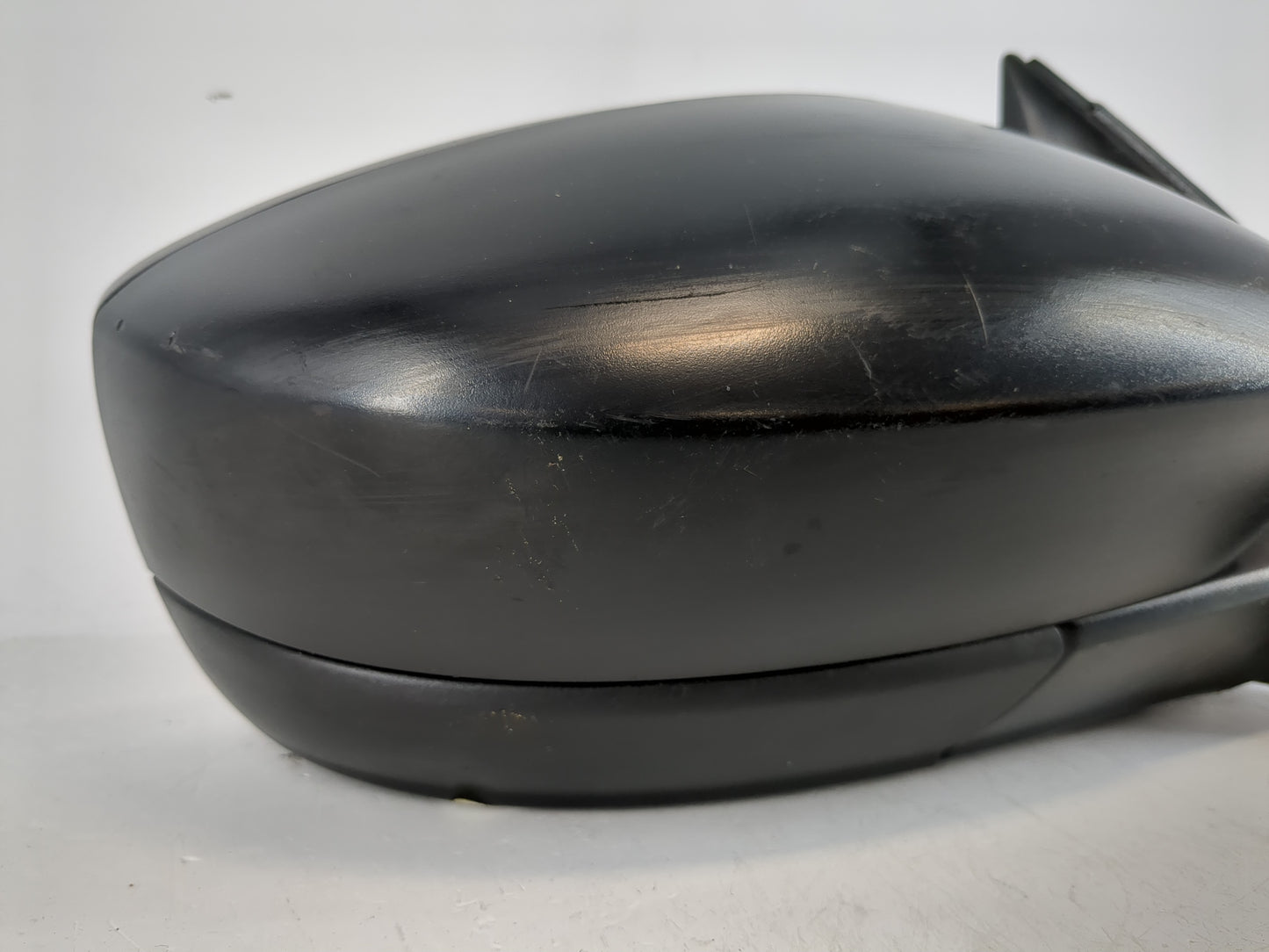 2017-2018 Volkswagen Jetta Passenger Side View Mirror - Right Door Mirror OEM Used - Oemusedautoparts1.com