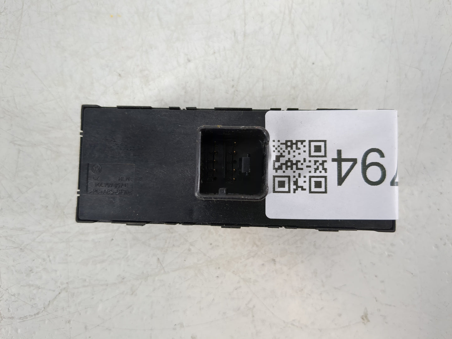 2005-2018 Volkswagen Jetta Master Power Window Switch Replacement Driver Side Left P/N:1K4 959 857 C Fits OEM Used Auto Part