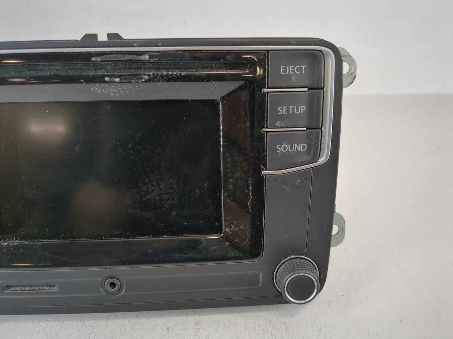 2017 Volkswagen Jetta Radio AM FM Cd Player Receiver Replacement P/N:561 035 150 A Fits OEM Used Auto Parts - Oemusedautopar