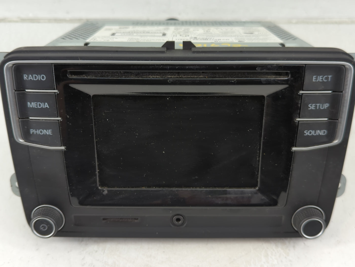2017 Volkswagen Jetta Radio AM FM Cd Player Receiver Replacement P/N:561 035 150 A Fits OEM Used Auto Parts - Oemusedautopar