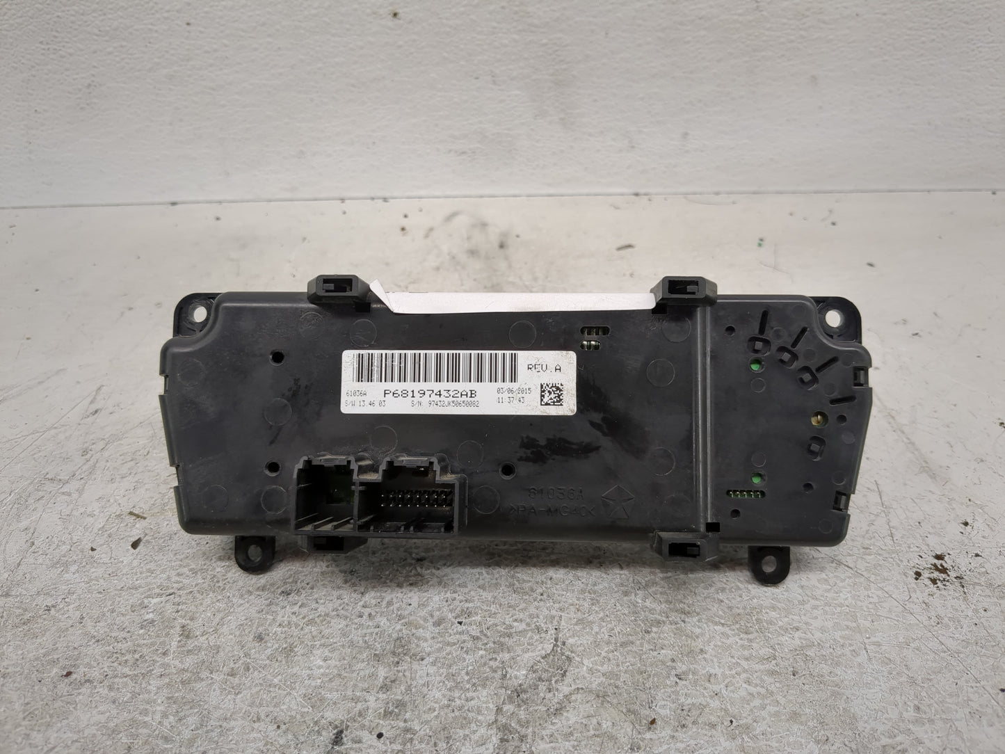 2015-2018 Volkswagen Jetta Climate Control Module Temperature AC/Heater Replacement P/N:P68197432AB Fits Fits 2015 2016 2017