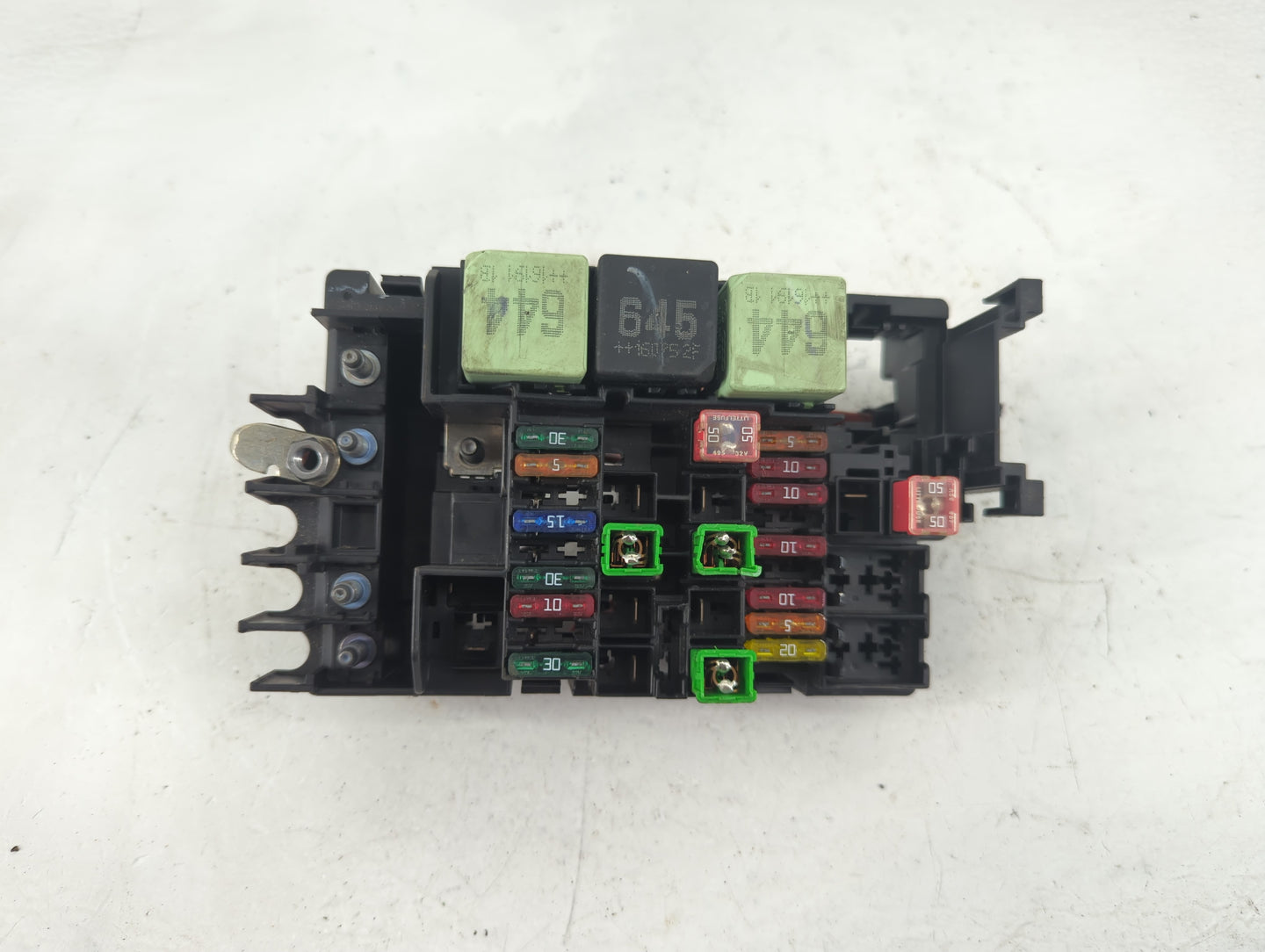 2015-2018 Volkswagen Jetta Fusebox Fuse Box Panel Relay Module P/N:5C0.937.819L Fits Fits 2015 2016 2017 2018 OEM Used Auto 