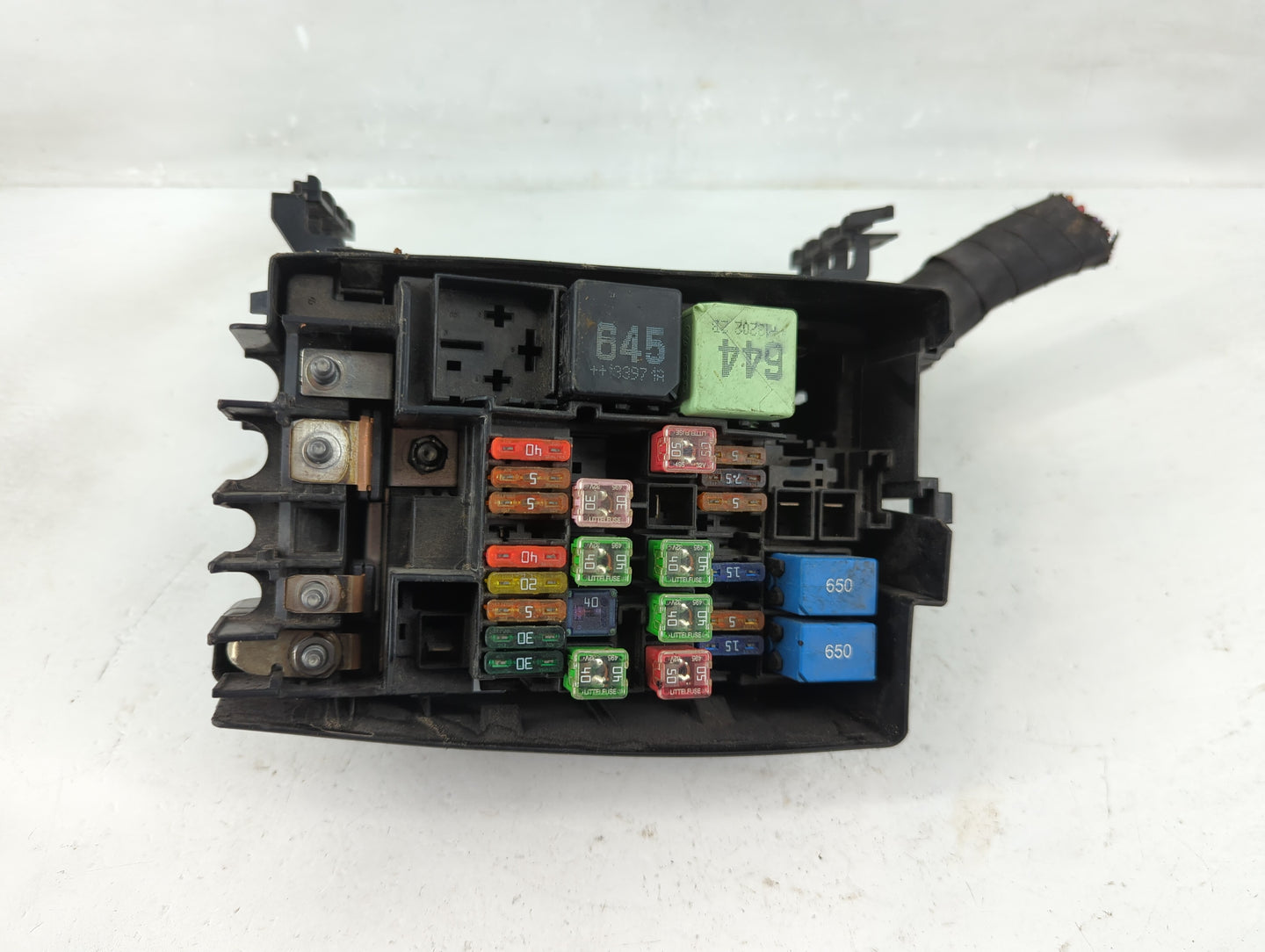 2015-2018 Volkswagen Jetta Fusebox Fuse Box Panel Relay Module Fits Fits 2015 2016 2017 2018 OEM Used Auto Parts - Oemusedau