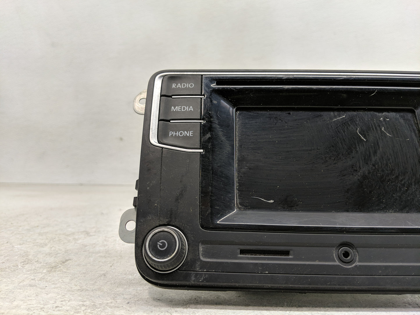 2017 Volkswagen Jetta Radio AM FM Cd Player Receiver Replacement P/N:561 035 150 A Fits OEM Used Auto Parts - Oemusedautopar