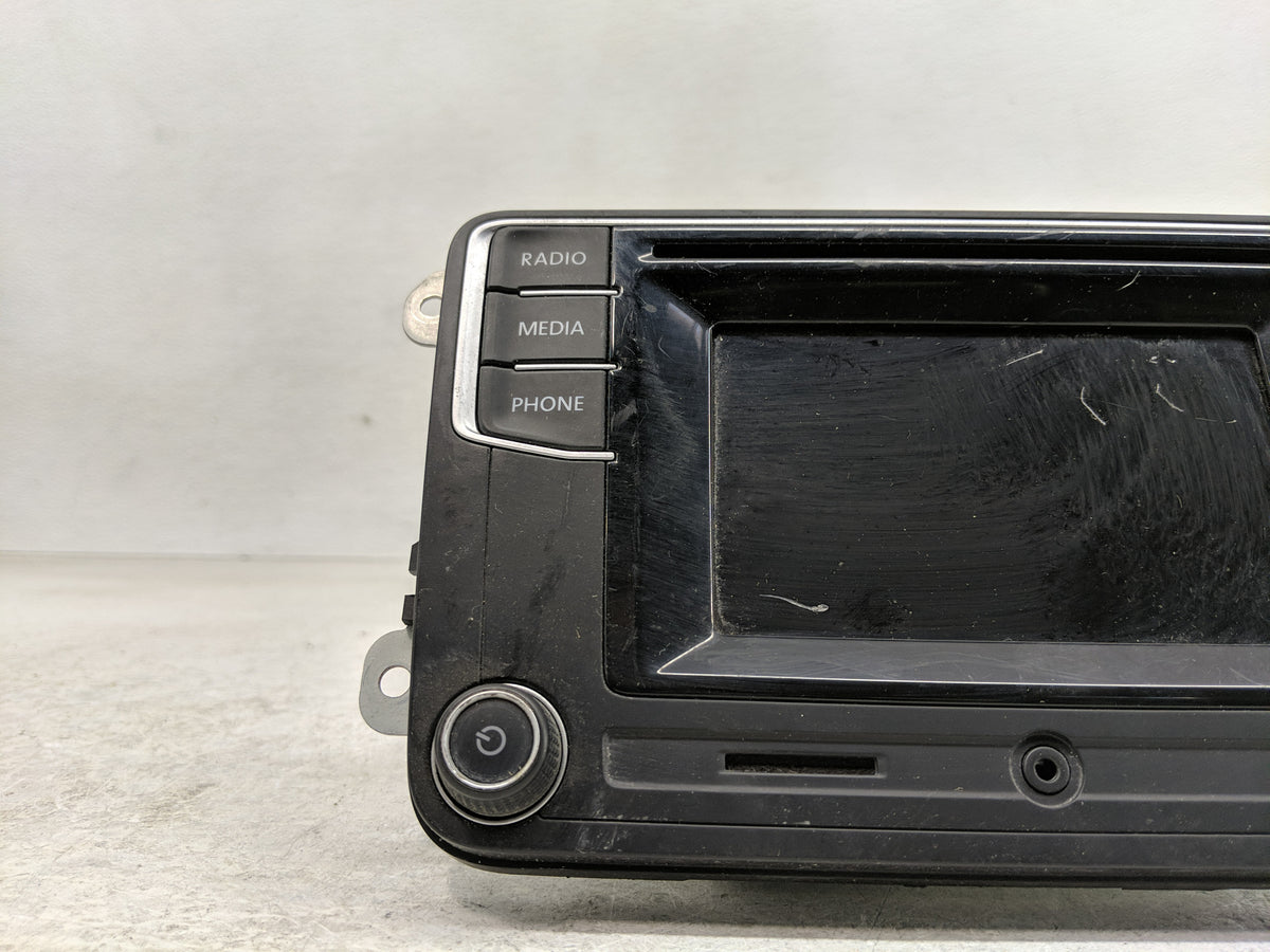 2017 Volkswagen Jetta Radio AM FM Cd Player Receiver Replacement P/N:561 035 150 A Fits OEM Used Auto Parts - Oemusedautopar