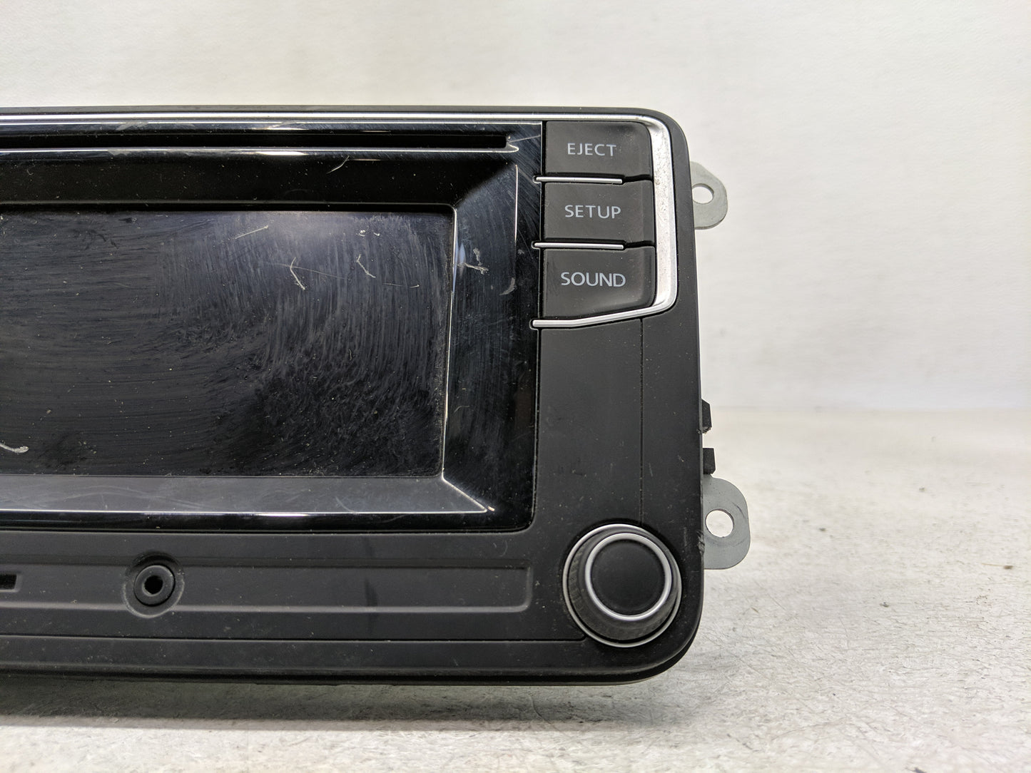 2017 Volkswagen Jetta Radio AM FM Cd Player Receiver Replacement P/N:561 035 150 A Fits OEM Used Auto Parts - Oemusedautopar