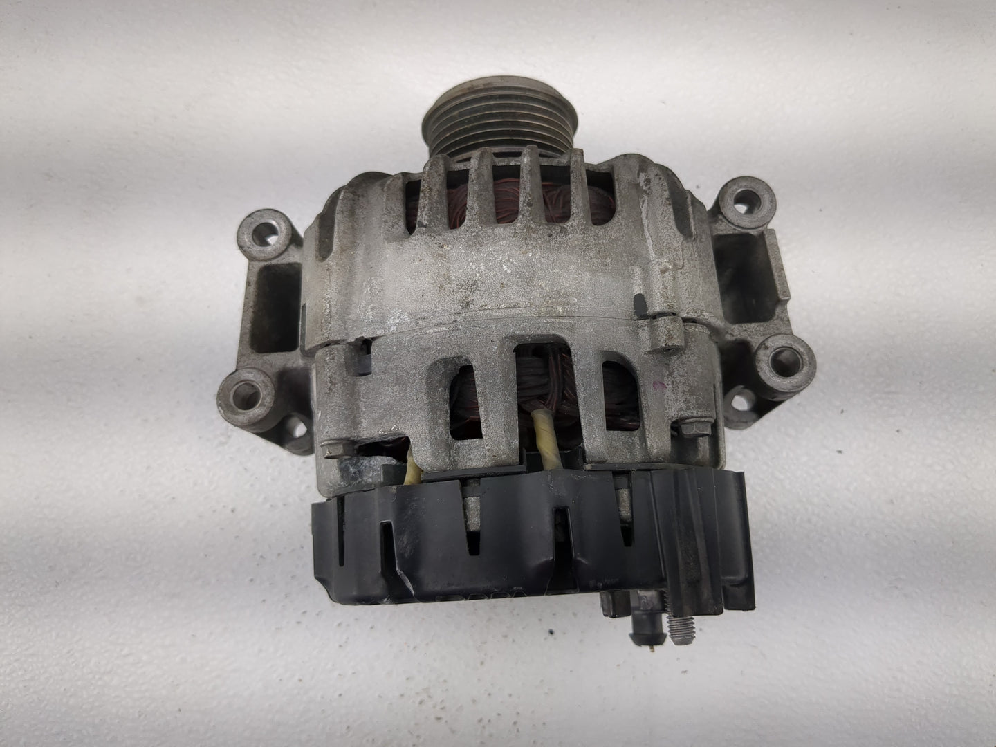 2013-2017 Volkswagen Jetta Alternator Replacement Generator Charging Assembly Engine OEM P/N:A2623664 EG15T020 Fits OEM Used